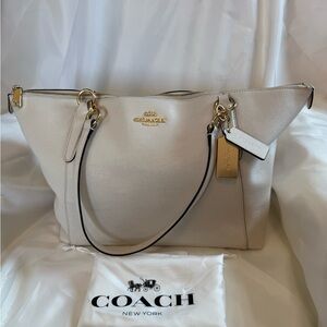 Coach Cream Leather Tote Bag with Gold Accents